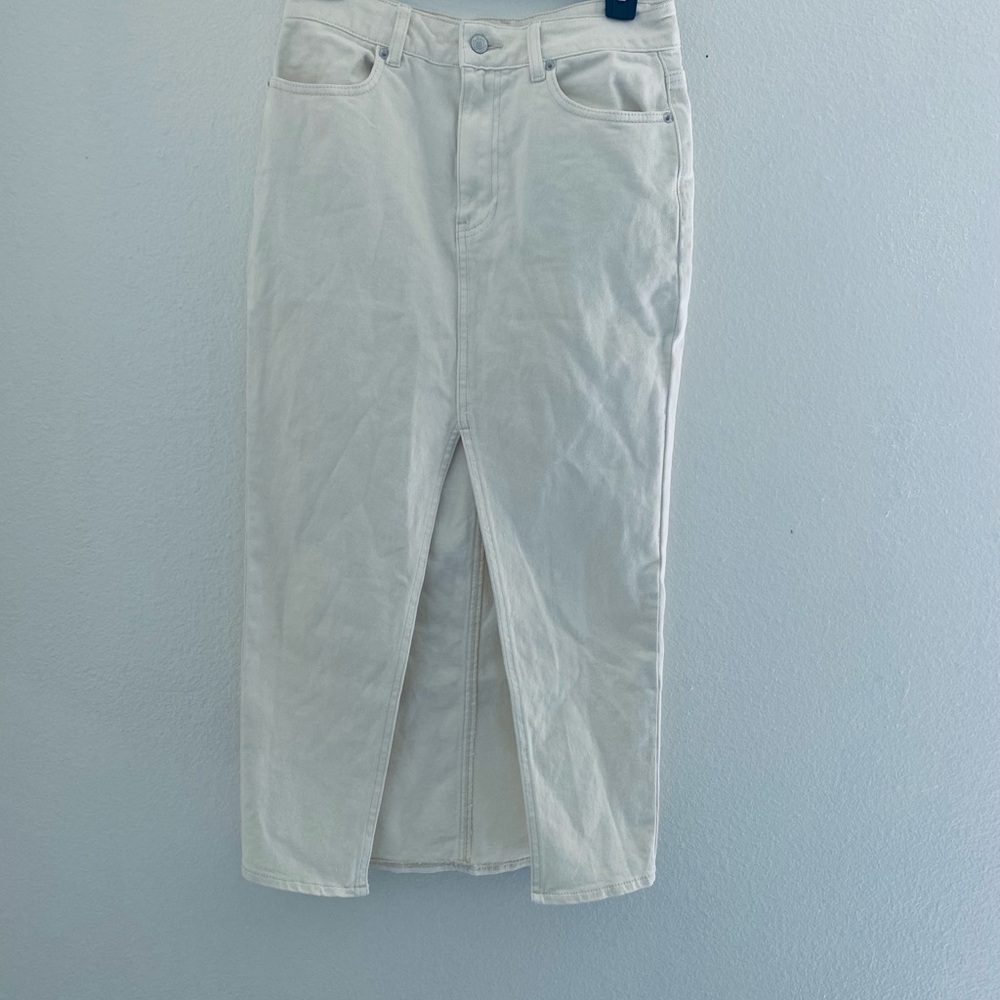Meshki Off-White Midi Skirt with Front Slit